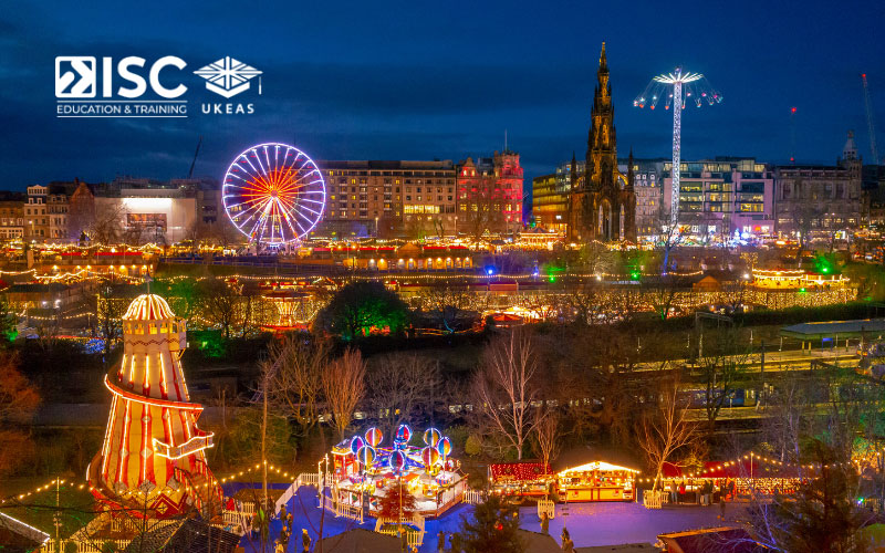 Edinburgh luôn rực rỡ nhất khi đến mùa Giáng Sinh
