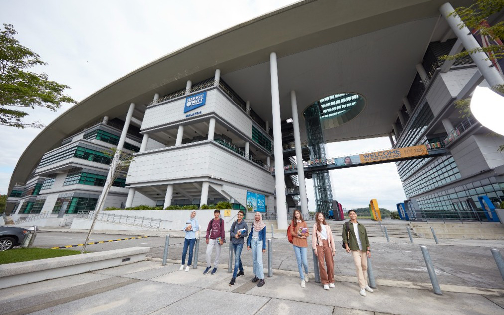 Sinh viên trường Heriot-Watt University