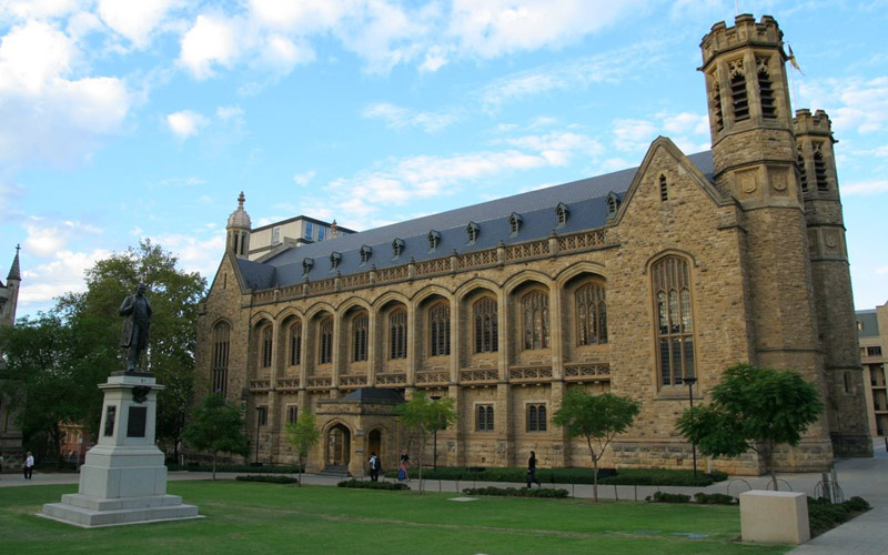 Học tập tại đại học Adelaide University
