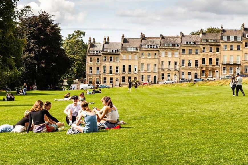 Khuôn viên trường đại học Bath Spa University