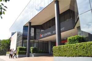 Trường cao đẳng Alphacrucis University College | Tổng quan, học bổng và học phí mới nhất 2025