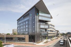 Cao đẳng Cardiff and Vale College | Cập nhật mới nhất 2025