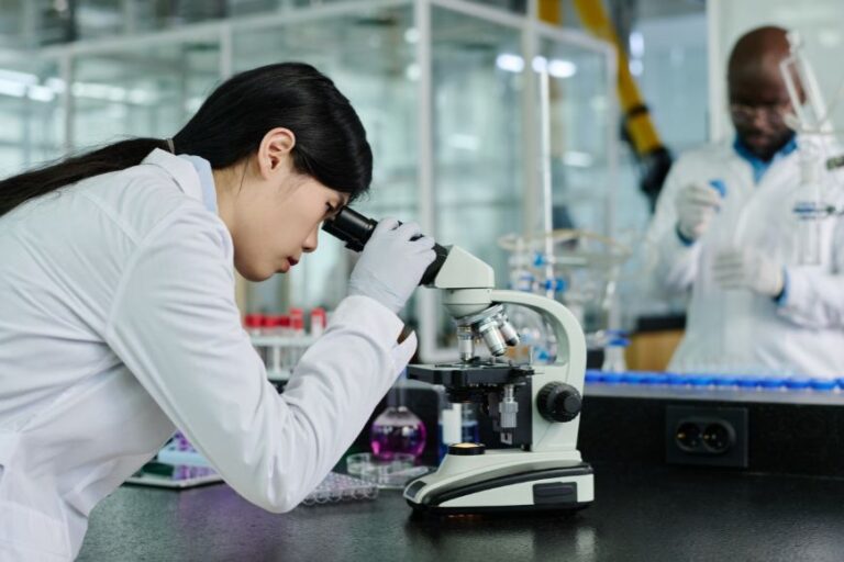 Có nên du học Thạc sĩ Quản lý Y tế tại Úc? Cập nhật mới nhất 2025