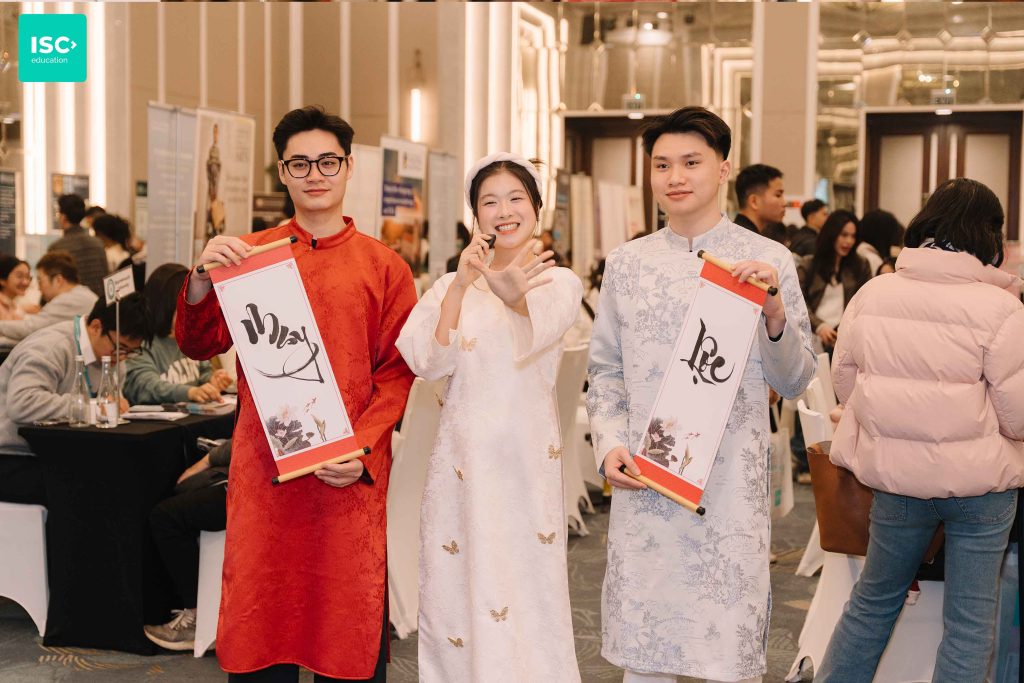 Triển lãm du học EduUK / Study World