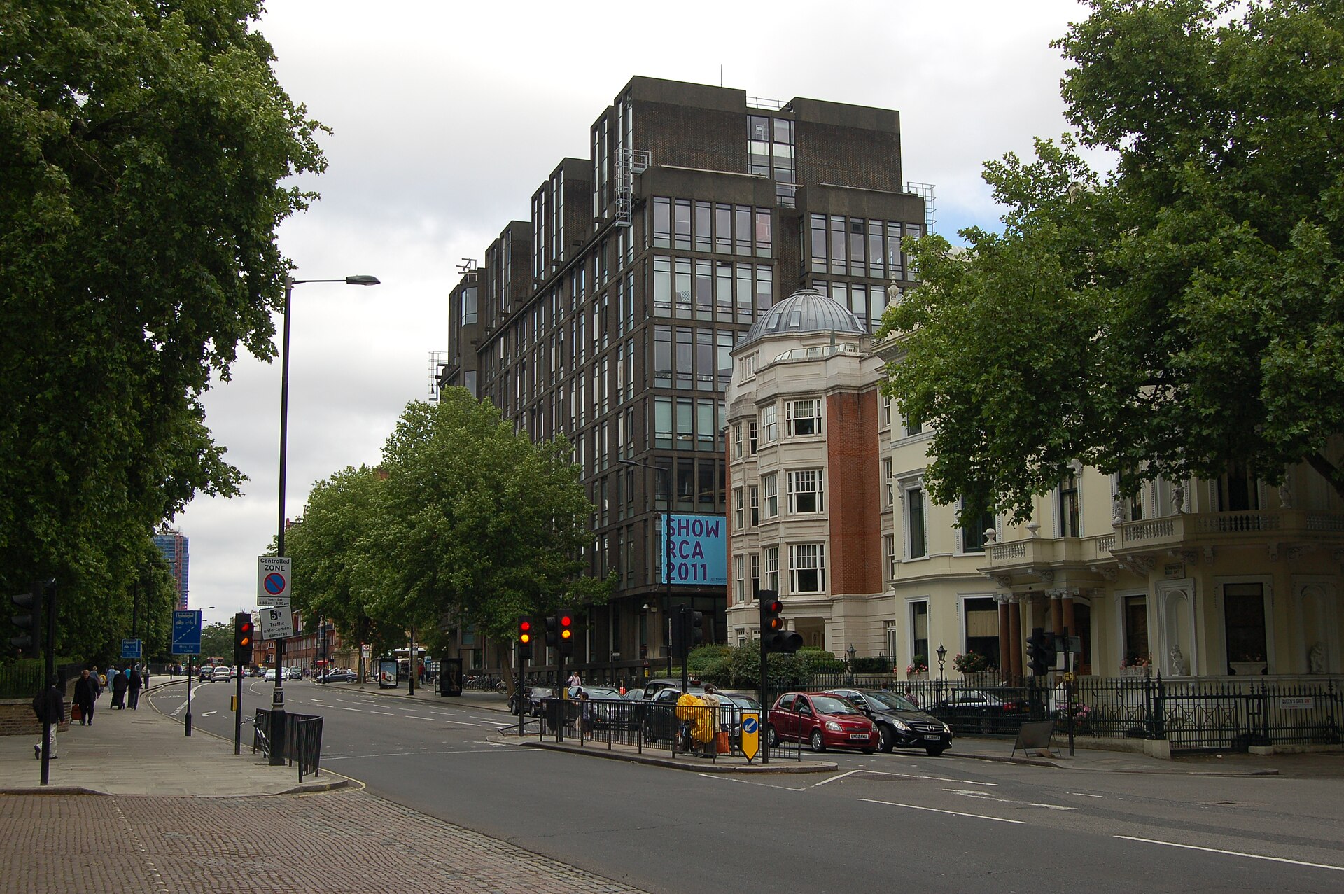 Đại học Royal College of Art (RCA) nhìn từ Hyde Park, London