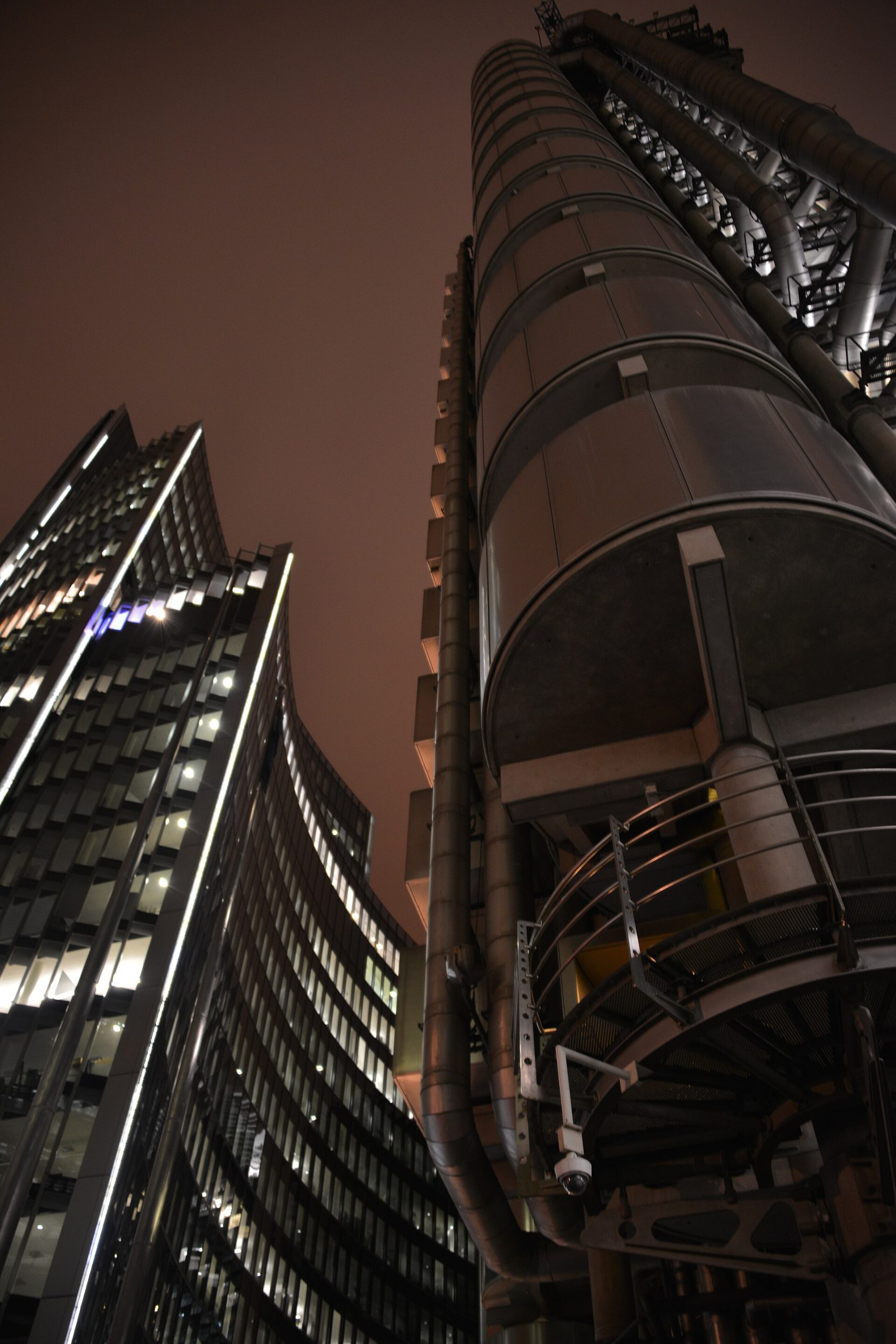 Tòa nhà Lloyd's of London – trung tâm của thị trường bảo hiểm và tái bảo hiểm toàn cầu